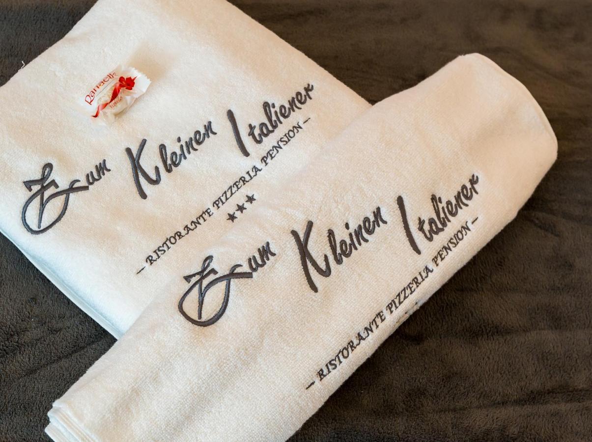 גיינברג Zum Kleinen Italiener - Ristorante Pizzeria Pension מראה חיצוני תמונה